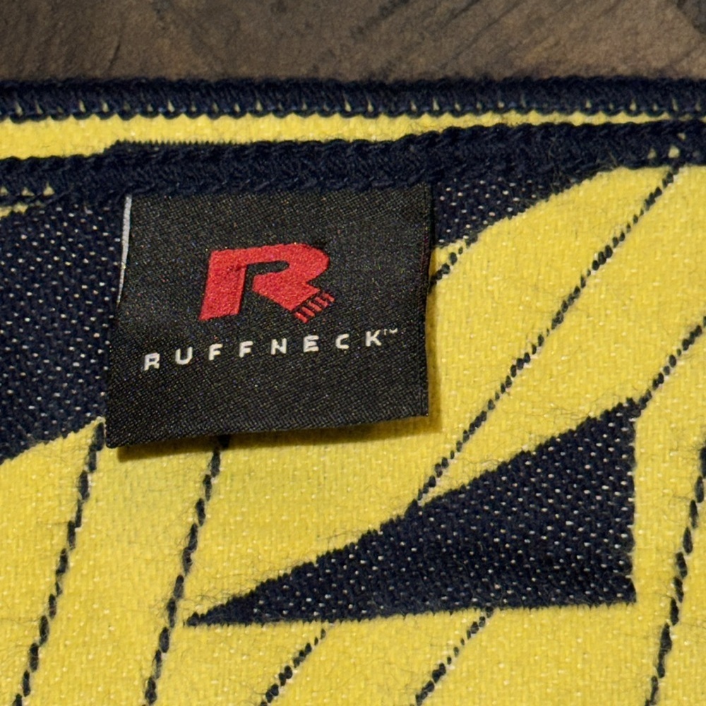 Nashville TN Soccer club 2020 inaugural season, ruff neck Yellow Blue Scarf - Picture 7 of 8